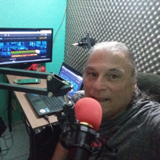 TONY DE LUC